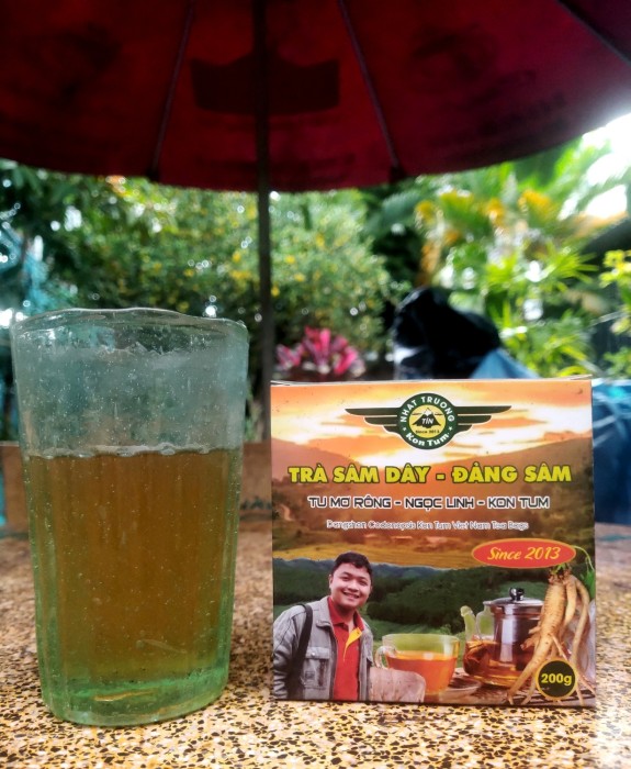 Mỗi sáng dùng một ly Trà Sâm, năng lượng cho cả ngày làm việc